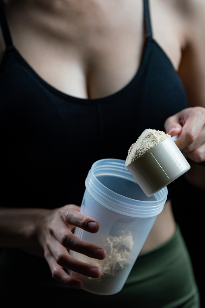The benefits and disadvantages of creatine supplements