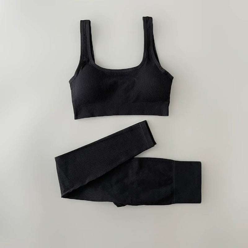 Zara seamless leggings + top set  Tops for leggings, Outfits with leggings,  Outfits